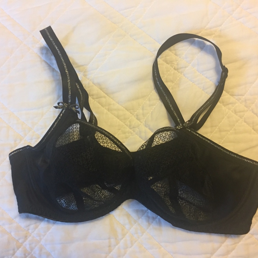 Freya 32dd